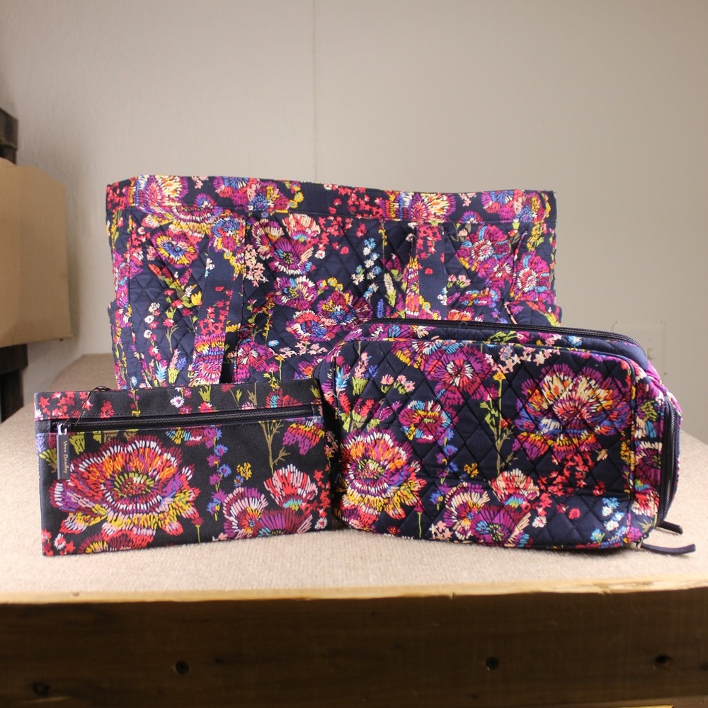 Vera Bradley 3 Piece Travel Set Tote Cosmetic Case Pouch Navy Floral Quilted NEW